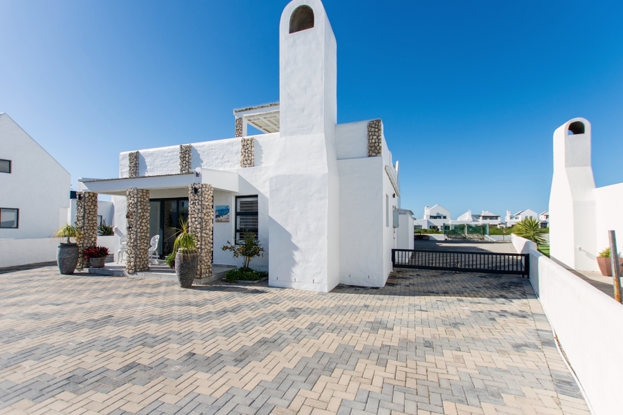 4 Bedroom Property for Sale in Dwarskersbos Western Cape